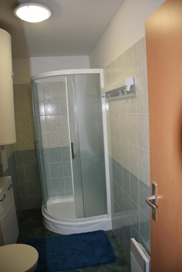 Apartman De Luxe Доновали Екстериор снимка