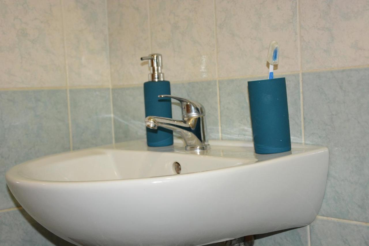 Apartman De Luxe Доновали Екстериор снимка